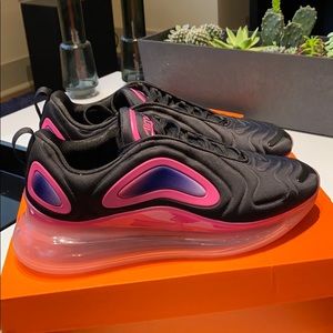 New AirMax 720 - size 10